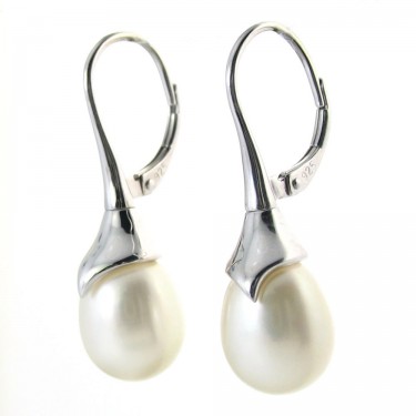 Drop Pearls in Sterling Silver